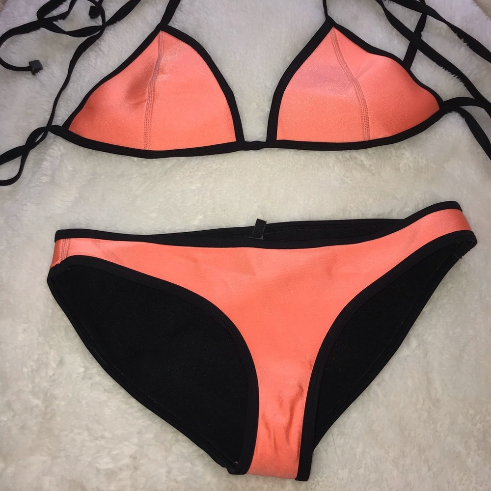 TRIANGL BATHING SUIT